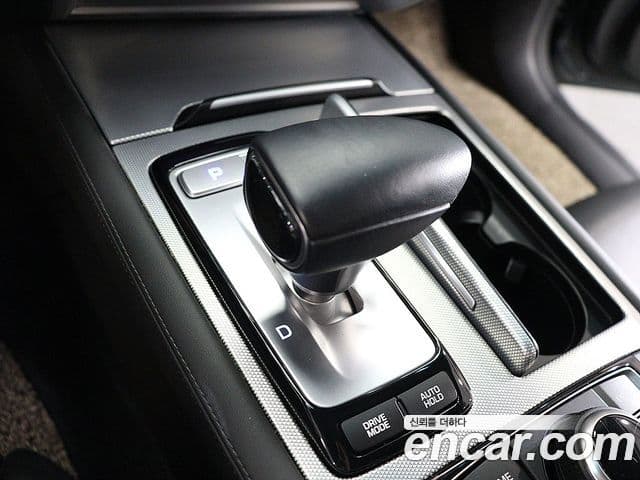 Genesis G80 Prestige, 2019 11