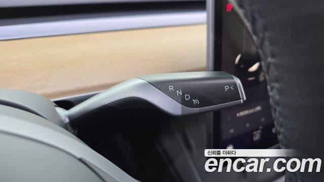 Tesla модель Y Long Range AWD, 2022 9