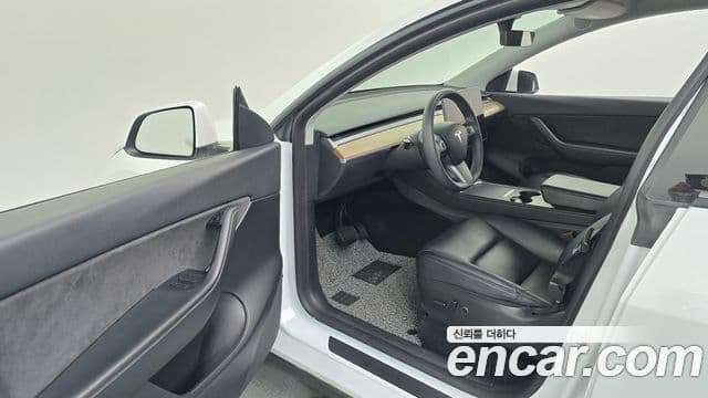 Tesla модель Y Long Range AWD, 2022 10