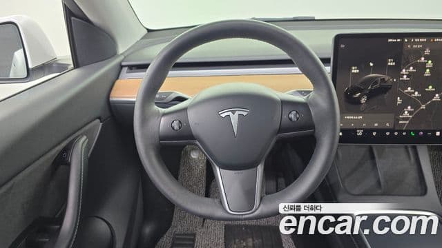 Tesla модель Y Long Range AWD, 2022 13