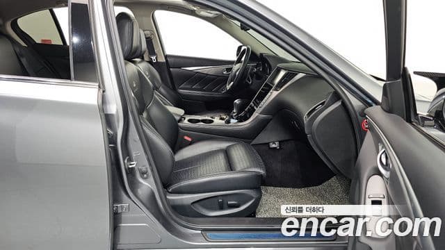 Infiniti Q50 3.5 гибрид Essence, 2016 11