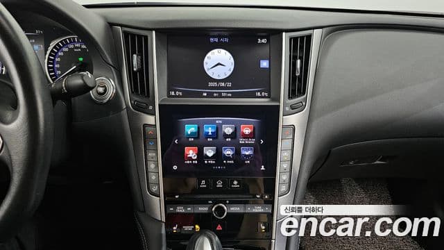 Infiniti Q50 3.5 гибрид Essence, 2016 14