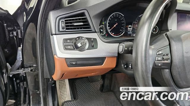 BMW 5시리즈 (F10) 528i M Sport, 2013 16