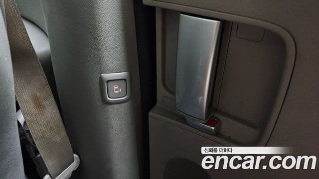 Kia All New Carnival Prestige, 2016 18