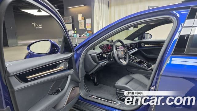 Porsche Panamera (976) 4.0 GTS, 2025 13