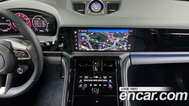 Porsche Panamera (976) 4.0 GTS, 2025 15