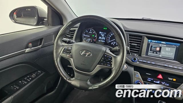 Hyundai Avante AD Special, 2016 8