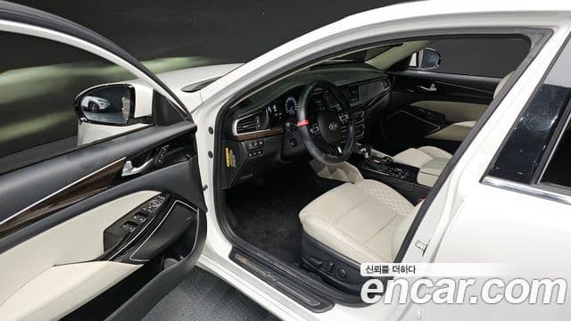 Kia All New K7 гибрид Special, 2018 11