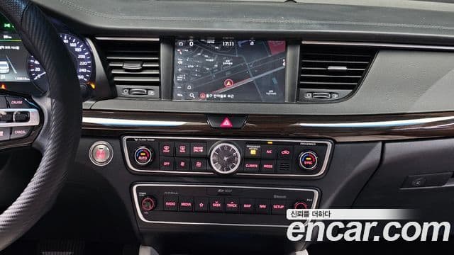 Kia All New K7 гибрид Special, 2018 14