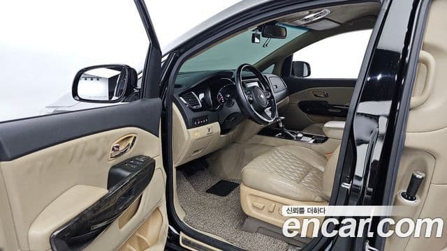 Kia The / новый New Carnival бензин 9인승 High Limousine(компания по спецнадстройкам), 2020 10