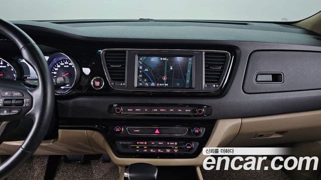 Kia The / новый New Carnival бензин 9인승 High Limousine(компания по спецнадстройкам), 2020 14