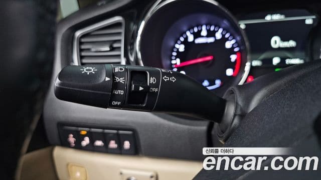 Kia The / новый New Carnival бензин 9인승 High Limousine(компания по спецнадстройкам), 2020 17