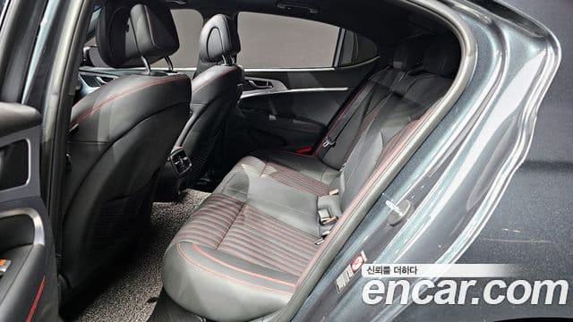 Genesis G70 Advanced, 2018 12