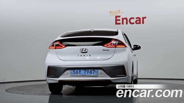 Hyundai Ioniq Электрический (Electric), 2017 4
