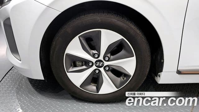 Hyundai Ioniq Электрический (Electric), 2017 все фото