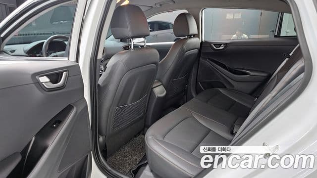 Hyundai Ioniq Электрический (Electric), 2017 13