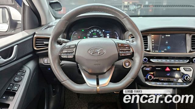 Hyundai Ioniq Электрический (Electric), 2017 14