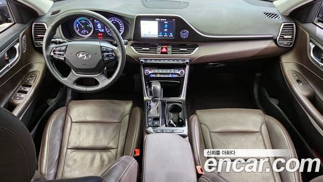 Hyundai Grandeur IG гибрид Exclusive, 2018 7