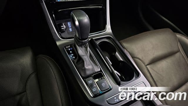 Hyundai Grandeur IG гибрид Exclusive, 2018 9