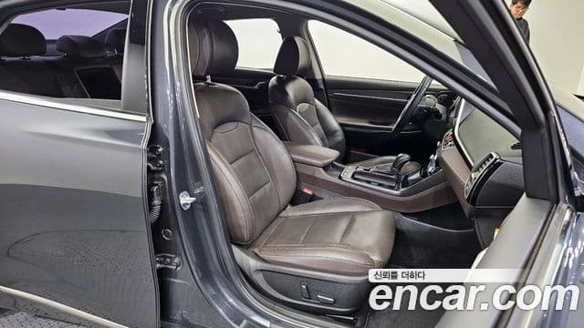 Hyundai Grandeur IG гибрид Exclusive, 2018 12