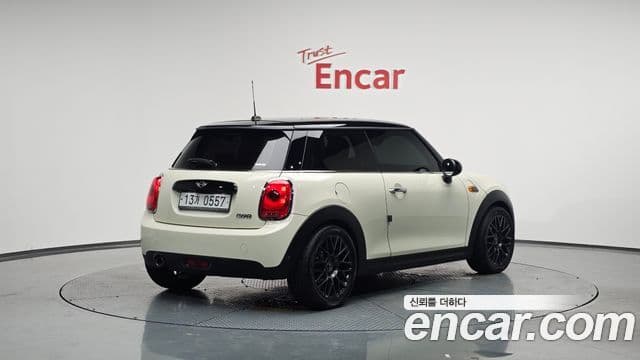 Mini Cooper 3세대, 2016 2