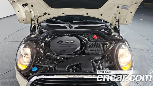 Mini Cooper 3세대, 2016 6