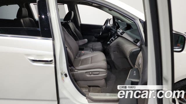 Honda Odyssey 4세대, 2013 11