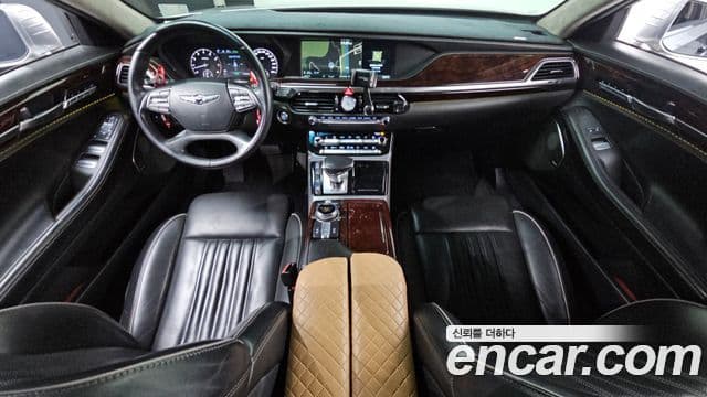 Genesis EQ900 Prestige, 2016 7