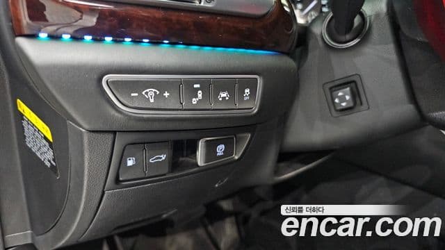 Genesis EQ900 Prestige, 2016 14