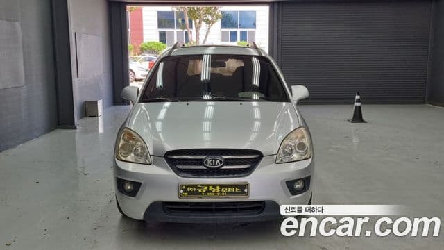 Kia 뉴카렌스 люксовая версия, 2009 3