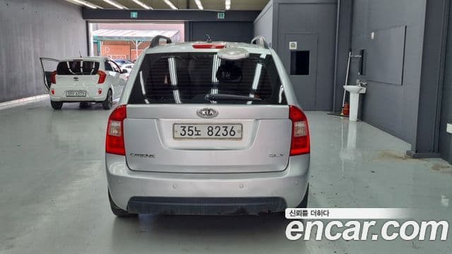 Kia 뉴카렌스 люксовая версия, 2009 4
