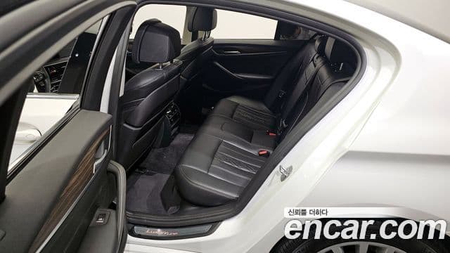 BMW 5시리즈 (G30) 520d Luxury Plus, 2019 11