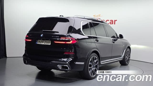 BMW X7 (G07) xDrive 40d M Sport 7인승, 2024 2