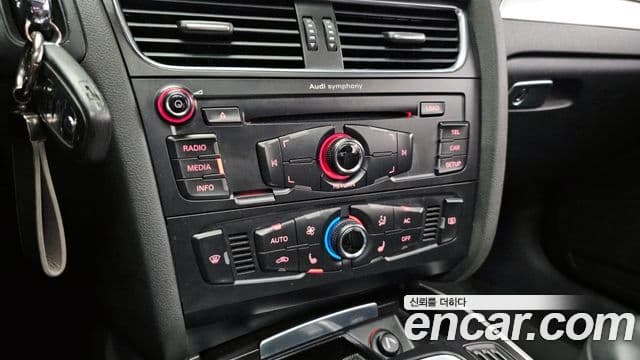 Audi New A4 B8, 2011 15