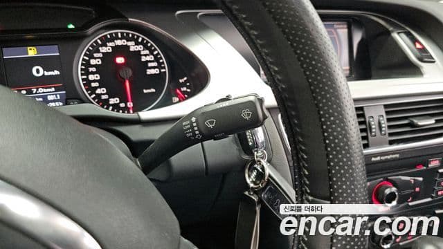 Audi New A4 B8, 2011 17