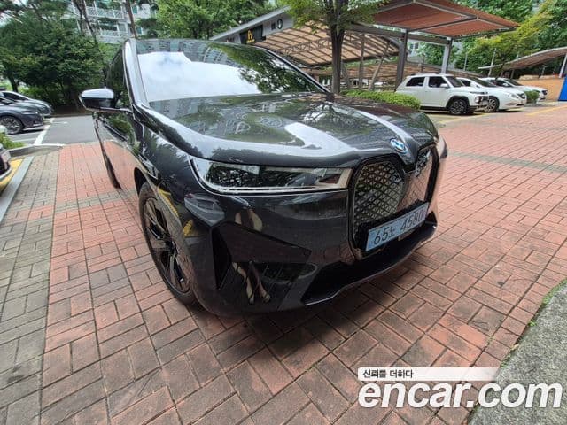 BMW iX xDrive50 Sport Plus, 2023 4