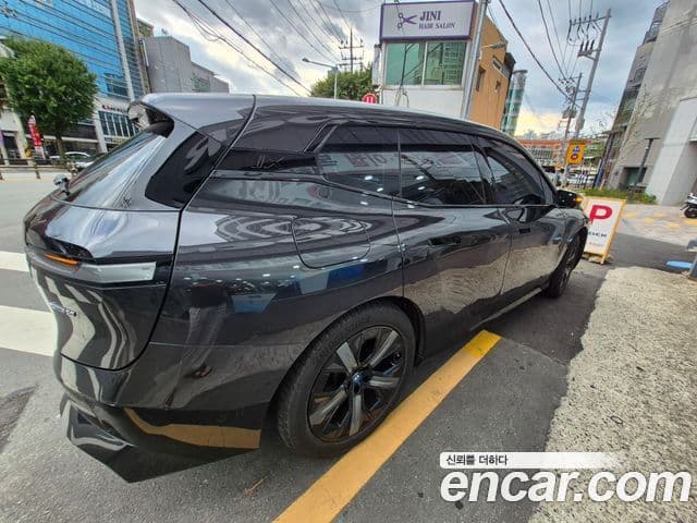 BMW iX xDrive50 Sport Plus, 2023 9