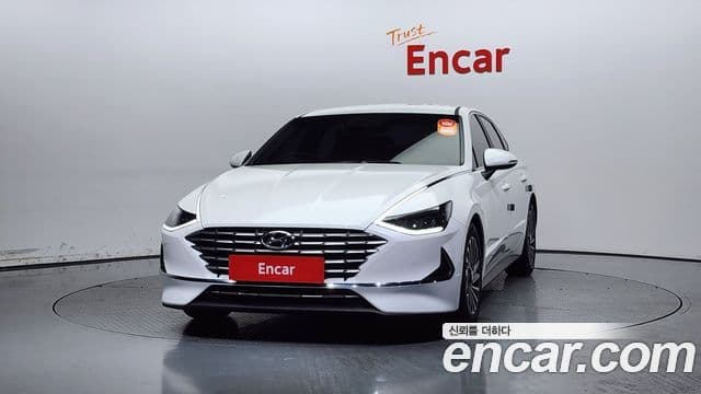 Hyundai Sonata гибрид (DN8) Premium Plus, 2022 3