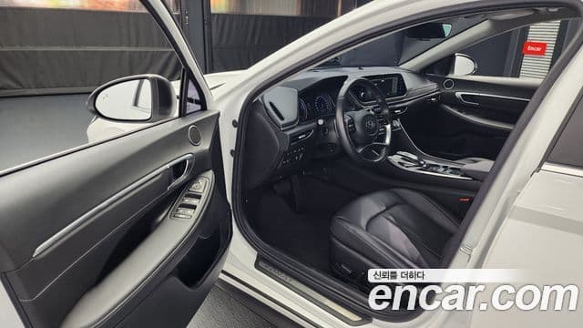 Hyundai Sonata гибрид (DN8) Premium Plus, 2022 10