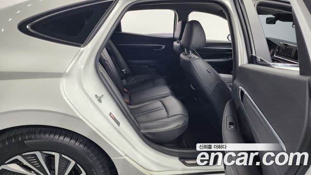 Hyundai Sonata гибрид (DN8) Premium Plus, 2022 12
