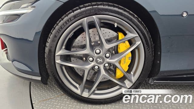 Ferrari 로마, 2021 все фото