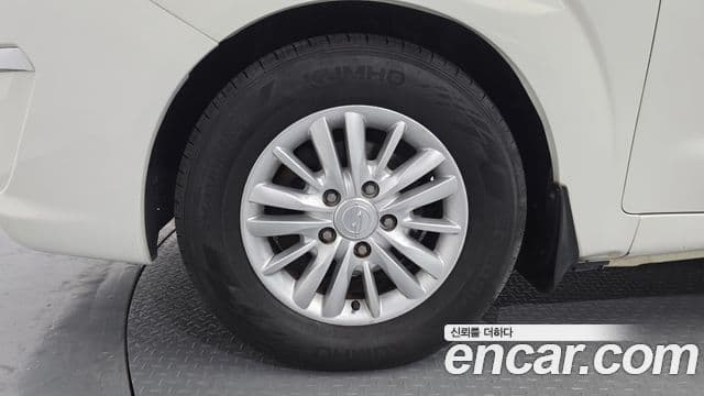 KG모빌리티(SsangYong) Korando 투리스모 4WD LT 9인승, 2015 все фото