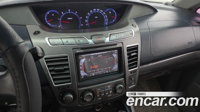 KG모빌리티(SsangYong) Korando 투리스모 4WD LT 9인승, 2015 15