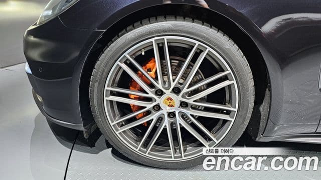 Porsche Panamera (971), 2018 все фото