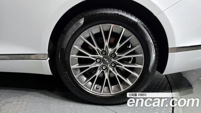 Genesis G80 (RG3) бензин 2.5 турбо 2WD, 2022 все фото