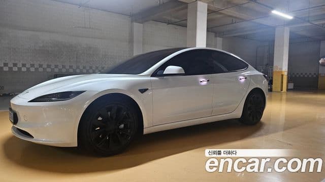 Tesla модель 3, 2024 8