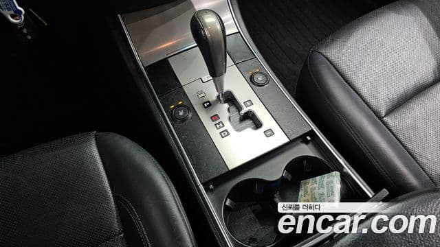 Hyundai Veracruz Deluxe, 2010 9