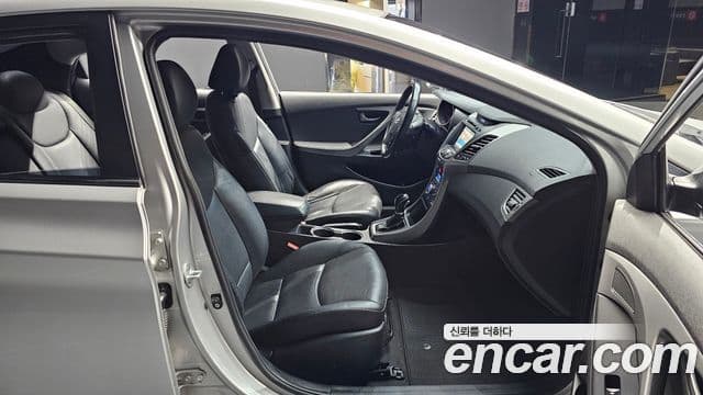 Hyundai The / новый New Avante 빌트인캠2 — базовая версия - Built-in Cam 2, 2015 10