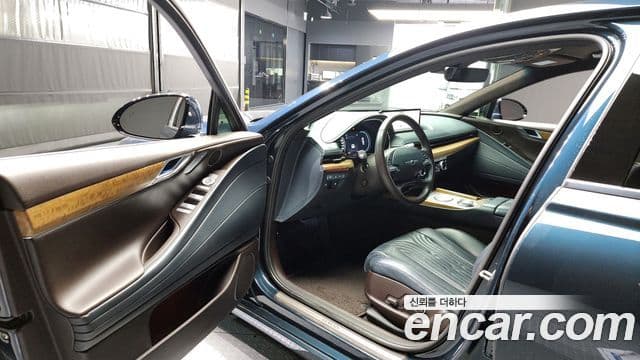 Genesis G80 (RG3) бензин 2.5 турбо AWD, 2021 10