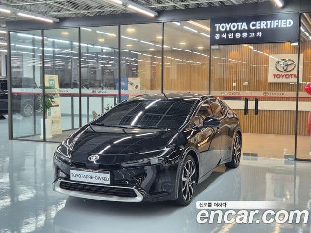 Toyota 프리우스 5세대 2.0 PHEV XSE, 2024 1